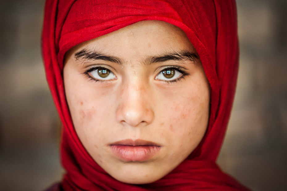 Afghan girl in Istalef (Afghanistan)